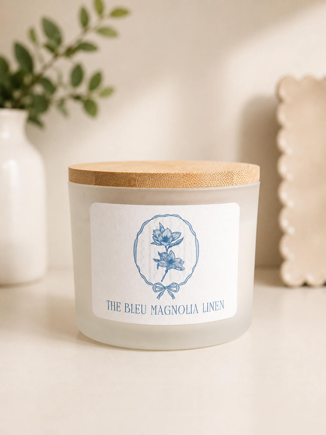 The Bleu Magnolia Linen Candle